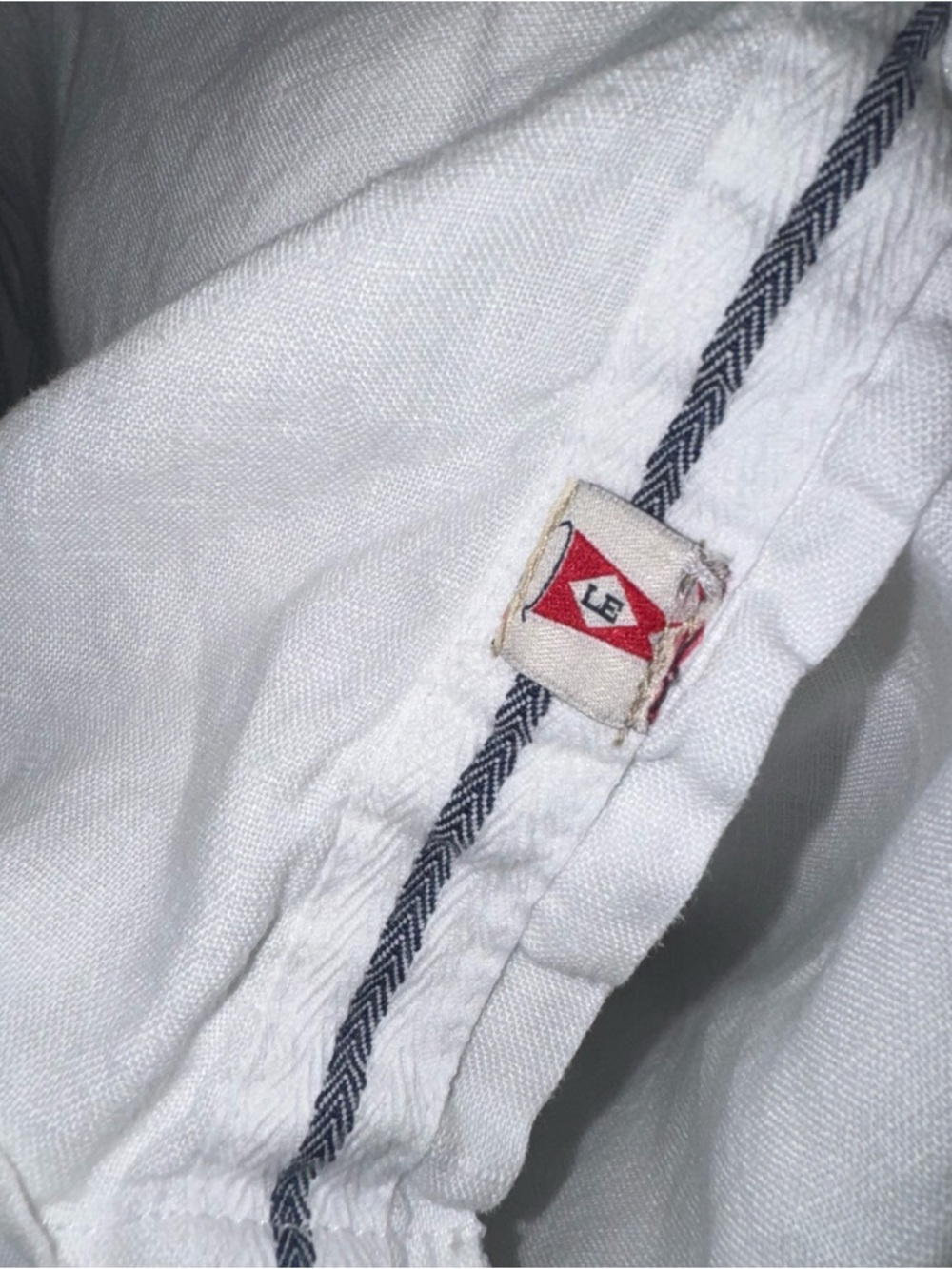 XLT Lands' End White Short-Sleeve Button-Down Linen Shirt - Picture 8 of 10